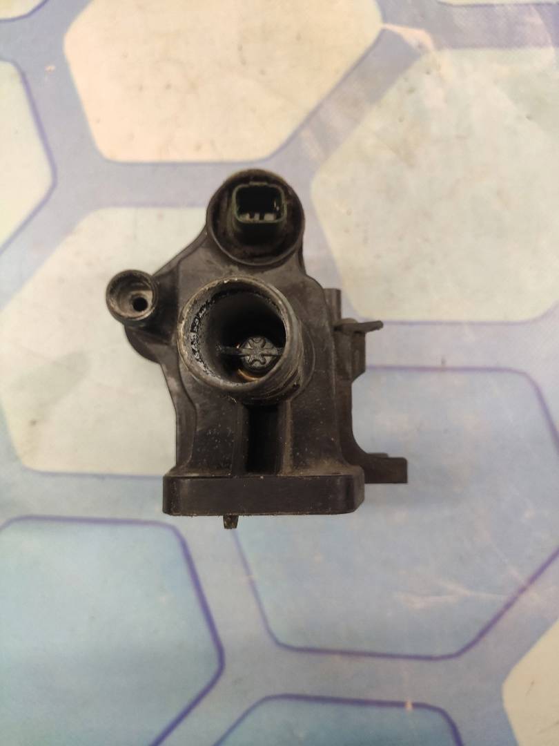 Ford C-MAX (2003-2011) для Термостат Ford C-MAX (2003-2011) для Термостат