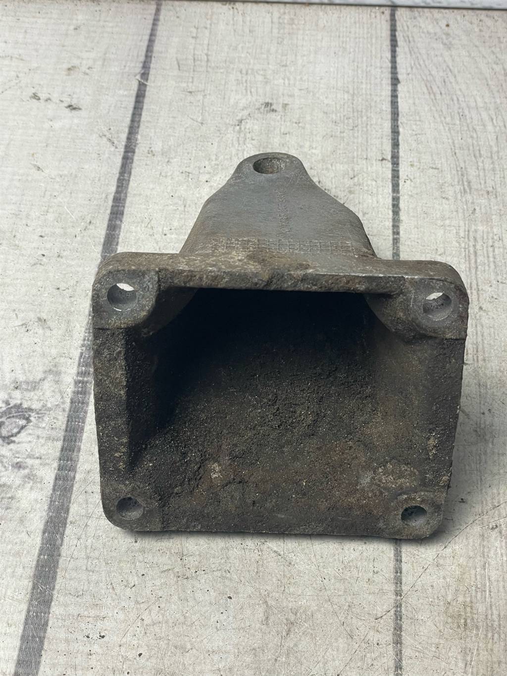 Ssang-Yong Actyon / Sport (2005-2012) для Кронштейн двигателя Ssang-Yong Actyon / Sport (2005-2012) для Кронштейн двигателя