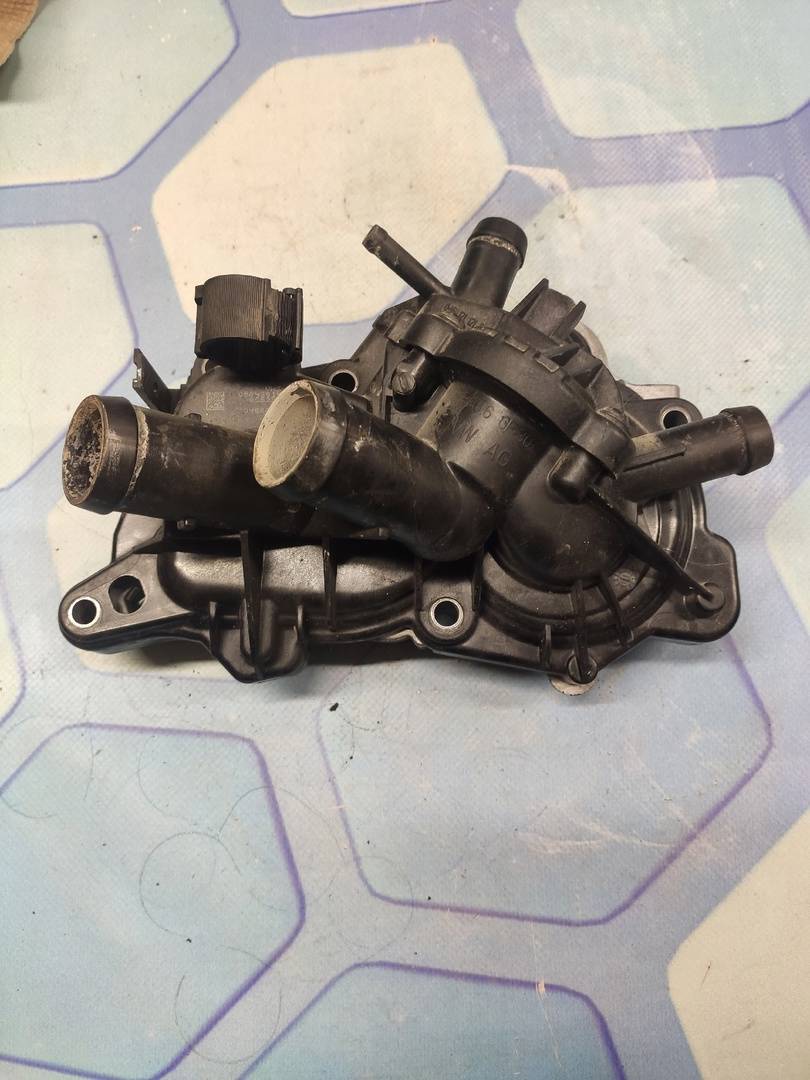 Audi Q3 / 8U (2011-2014) для Помпа