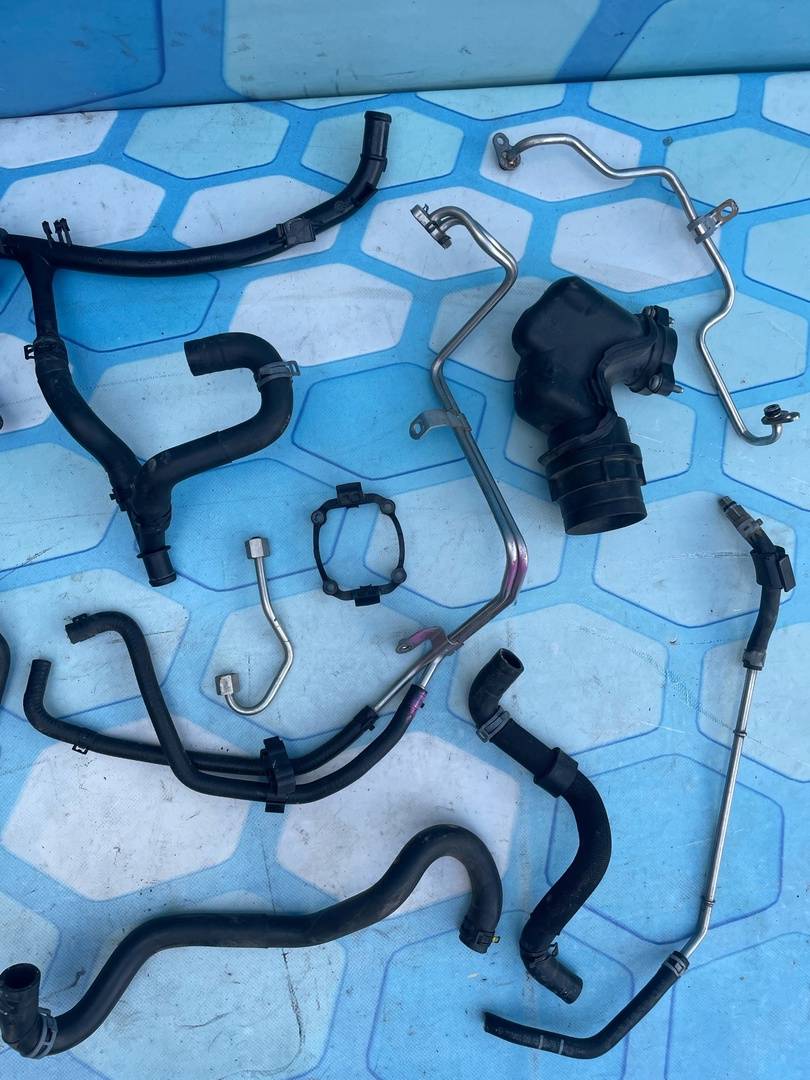 Skoda Octavia / A7 / (2013-2021) для Комплект патрубков Skoda Octavia / A7 / (2013-2021) для Комплект патрубков