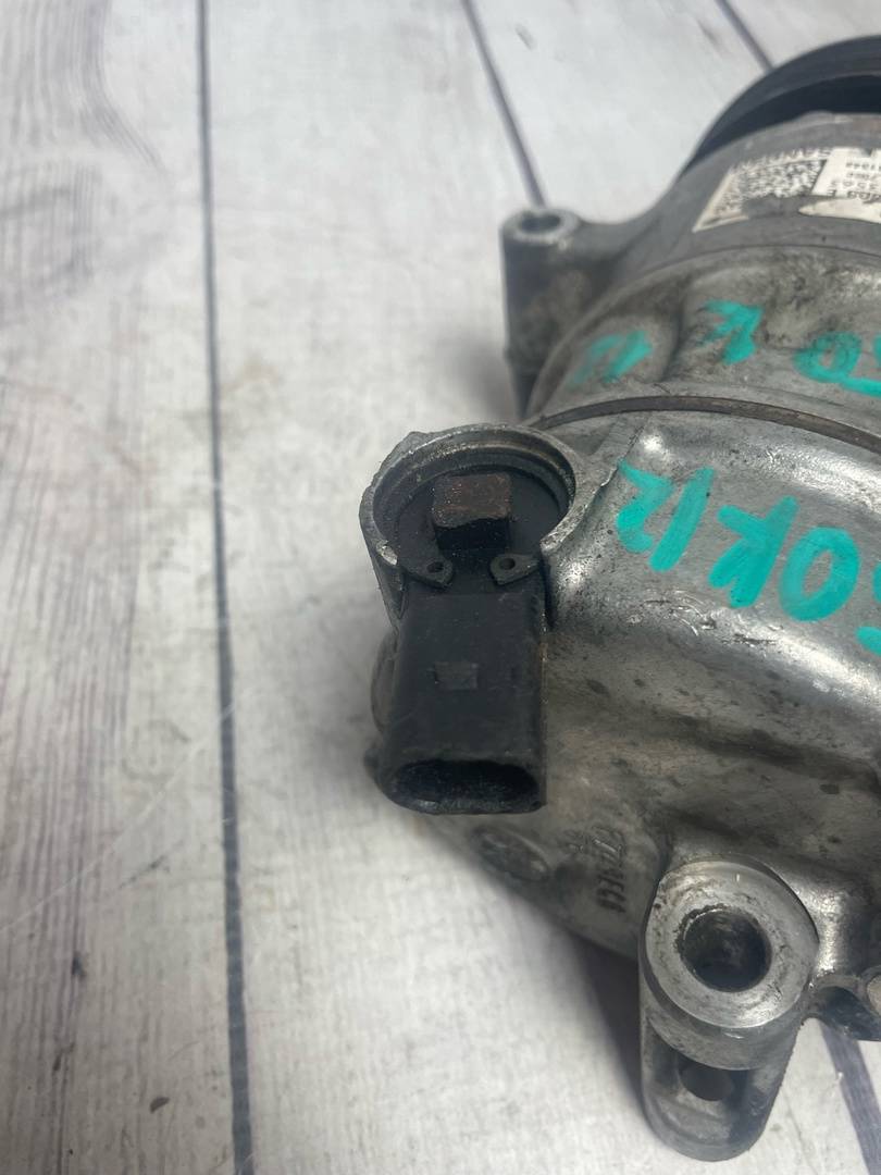 Skoda Octavia / A5 1Z / (2004-2013) для Компрессор кондиционера сломан Skoda Octavia / A5 1Z / (2004-2013) для Компрессор кондиционера сломан