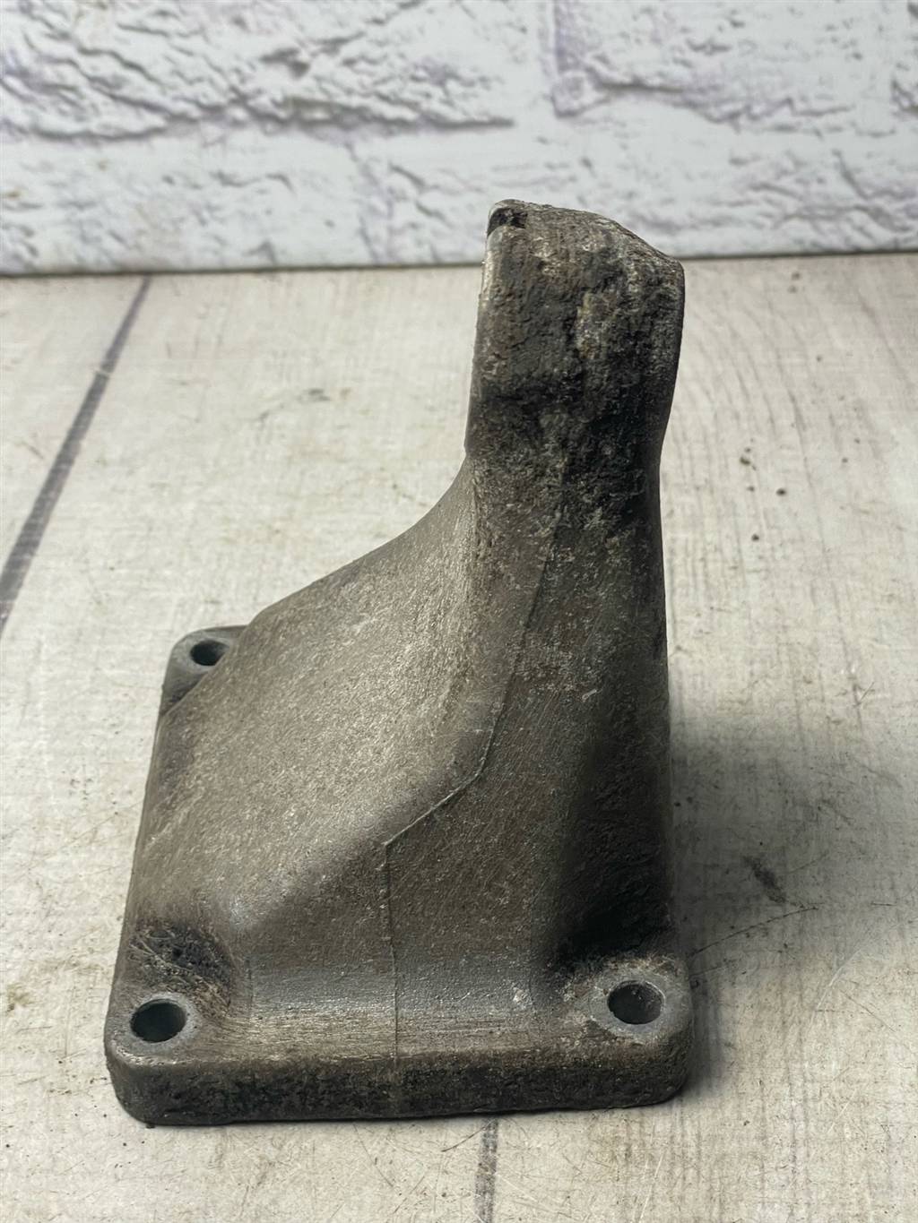 Ssang-Yong Actyon / Sport (2005-2012) для Кронштейн двигателя Ssang-Yong Actyon / Sport (2005-2012) для Кронштейн двигателя