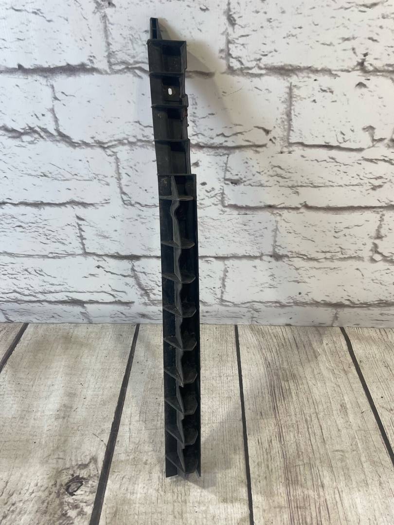 Skoda Superb 1 (2002-2008) для Направляющая бампера задняя левая