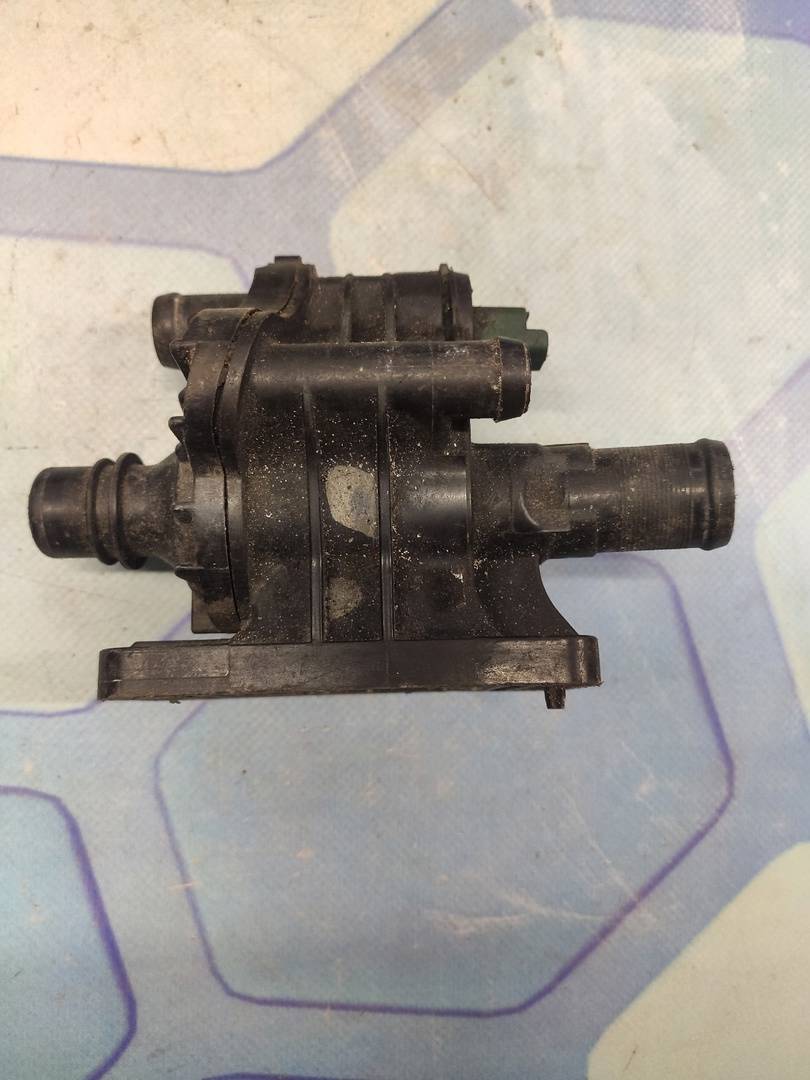 Ford C-MAX (2003-2011) для Термостат Ford C-MAX (2003-2011) для Термостат