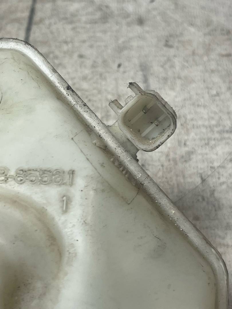 Land Rover Freelander 2 (2007-2014) для Бачок главного тормозного цилиндра Land Rover Freelander 2 (2007-2014) для Бачок главного тормозного цилиндра