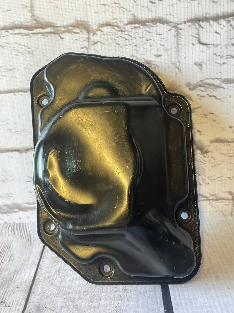 Audi A1 (2010-) для Крышка корпуса кпп Audi A1 (2010-) для Крышка корпуса кпп