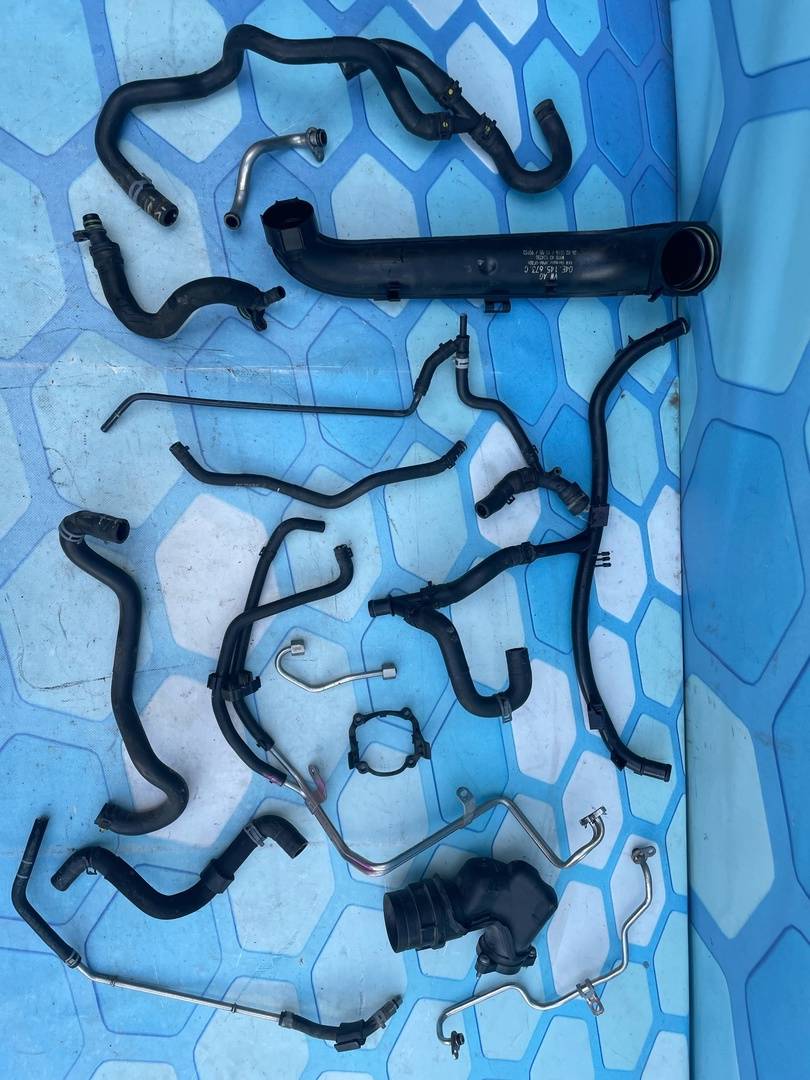 Skoda Octavia / A7 / (2013-2021) для Комплект патрубков Skoda Octavia / A7 / (2013-2021) для Комплект патрубков