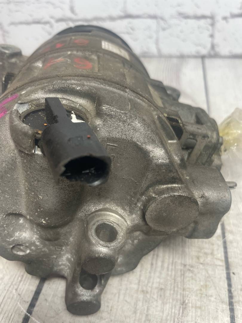 Skoda Octavia / A5 1Z / (2004-2013) для Компрессор кондиционера сломан Skoda Octavia / A5 1Z / (2004-2013) для Компрессор кондиционера сломан