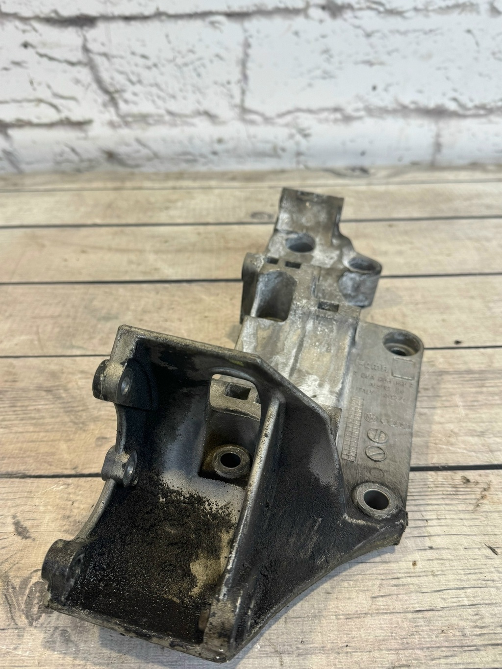 Skoda Octavia / A5 1Z / (2004-2013) для Кронштейн навесного оборудования