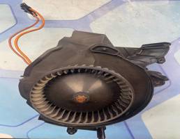 Моторчик печки для Audi A8 4H (2010-2017)  запчасти бу