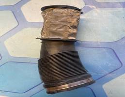 Патрубок воздушного фильтра для Audi A7 (2011-)  запчасти бу