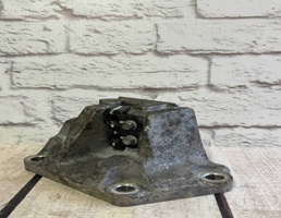 Кронштейн кпп для KIA Carnival IV (2020-2025)  запчасти бу