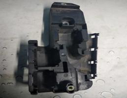 кронштейн блока предохранителей для Opel Vectra C (2002-2008)  запчасти бу