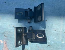 Петля двери передней для Volvo S80 I (1998-2006)  запчасти бу