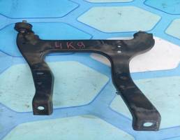 Кронштейн для VW Passat B6 (2005-2010)  запчасти бу