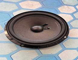 Динамик для VW Polo 5 (2009-2015)  запчасти бу