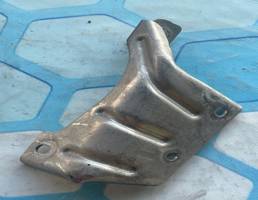 Кронштейн (сопут. товар) для Skoda Octavia / A7 / (2013-2021)  запчасти бу