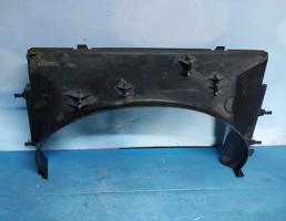 Диффузор вентилятора для Land Rover Discovery III (2004-2009)  запчасти бу