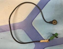 Датчик детонации  для VW Passat B5 (1996-2000)  запчасти бу