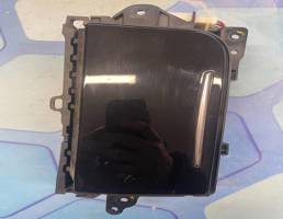 Подстаканник для Audi A8 4H (2010-2017)  запчасти бу