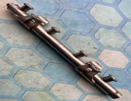 Топливная рампа для VW Golf VII (2012-2017)  запчасти бу