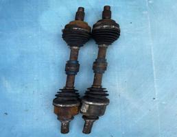 Полуось передняя левая ПРИВОД в сборе для Mazda 3 BK (2002-2009)  запчасти бу