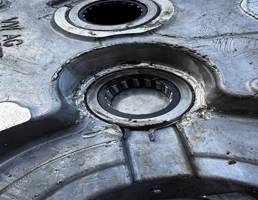 Корпус КПП (дефект) для VW Golf VII (2012-2017)  запчасти бу