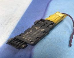 Датчик AIR BAG для Audi A4 / B7 (2005-2007)  запчасти бу