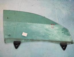 Стекло двери переднее правое для Audi A4 / B7 (2005-2007)  запчасти бу