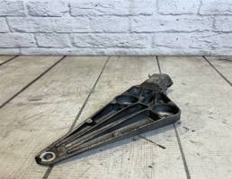 Кронштейн двигателя для Audi A6 / C6 4F (2004-2011)  запчасти бу