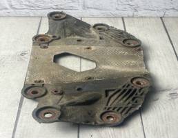 Кронштейн редуктора для Volvo XC70 Cross Country (2000-2006)  запчасти бу