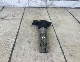 Катушка зажигания  для VW Passat B6 (2005-2010)  запчасти бу