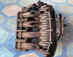 Коллектор впускной для VW Passat B6 (2005-2010)  запчасти бу