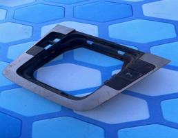 Накладка декоративная на торпедо для VW Passat B6 (2005-2010)  запчасти бу