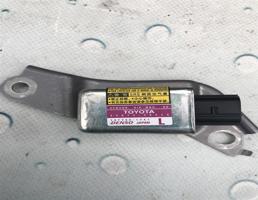 Датчик AIR BAG для Lexus RX 400h (2003-2009)  запчасти бу