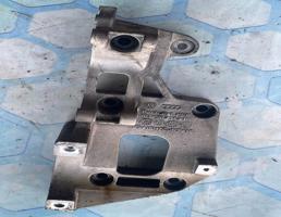 Кронштейн генератора для Skoda Octavia / A5 1Z / (2004-2013)  запчасти бу