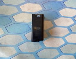 Кронштейн (сопут. товар) для VW Touareg 1 (2002-2007)  запчасти бу