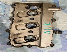 Клапанная крышка для Audi A6 / C6 4F (2004-2011)  запчасти бу