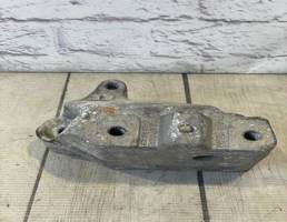 Кронштейн двигателя для VW Golf VII (2012-2017)  запчасти бу