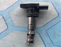 Катушка зажигания  для Audi A4 / B7 (2005-2007)  запчасти бу