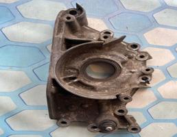 Крышка двигателя передняя для Mitsubishi Galant EA (1996-2004)  запчасти бу