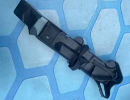 Кронштейн (сопут. товар) для Audi A7 (2011-)  запчасти бу