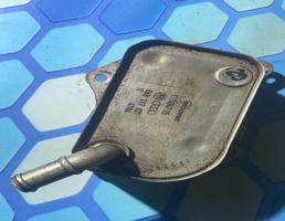 Радиатор масляный для Audi A4 / B7 (2005-2007)  запчасти бу