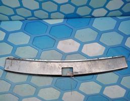 Накладка крышки багажника внутренняя для VW Touareg 1 (2002-2007)  запчасти бу