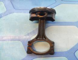 Поршень в сборе с шатуном для VW Passat B6 (2005-2010)  запчасти бу