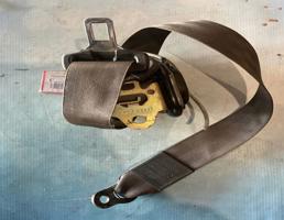 Ремень безопасности передний правый для Audi A6 / C5 (1997-2004)  запчасти бу