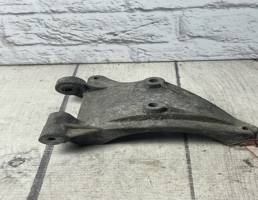 Кронштейн компрессора климата для Audi A6 / C5 (1997-2004)  запчасти бу