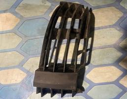 Решетка бампера левая для VW Passat B5+ (2001-2005)  запчасти бу