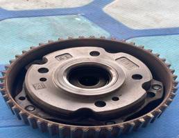 Механизм изменения фаз ГРМ для Audi A1 (2010-)  запчасти бу