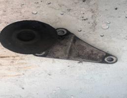 Опора двигателя для VW Passat B5 (1996-2000)  запчасти бу